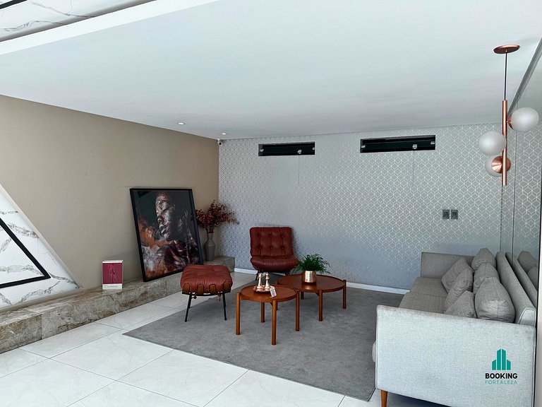 Ocean Tower 301