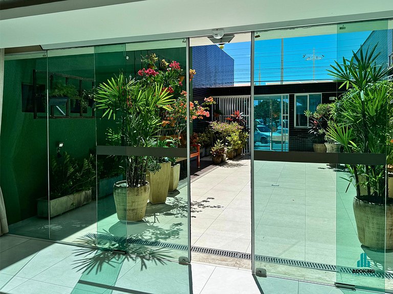 Ocean Tower 301
